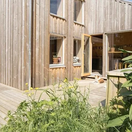 Lofoten House, Beach, Views, Sauna Villa